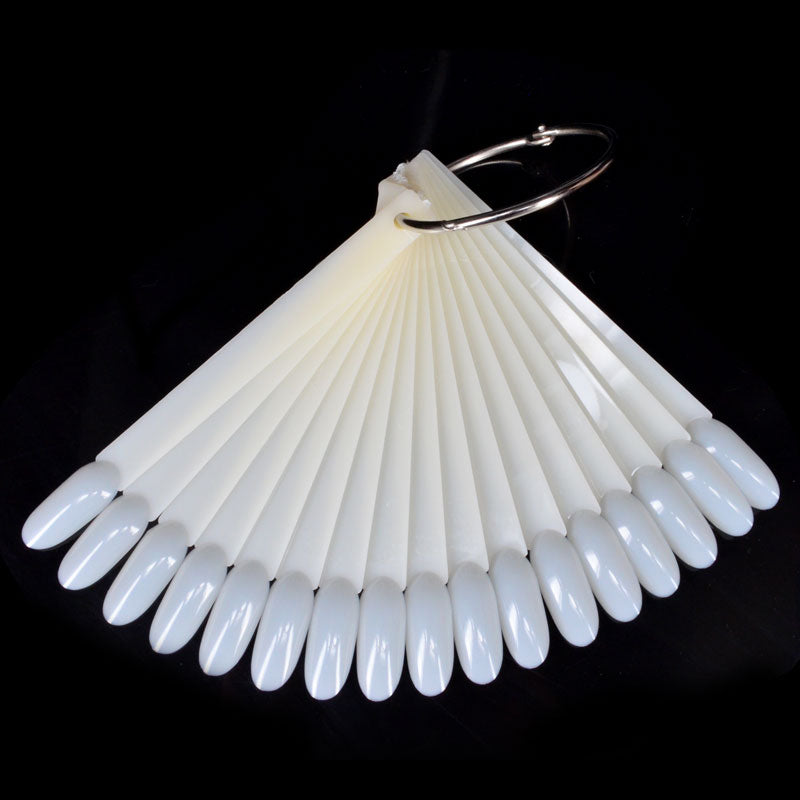 50pcs Nail Polish Tip Colour Chart Palette Nail Art Practice Ring Display