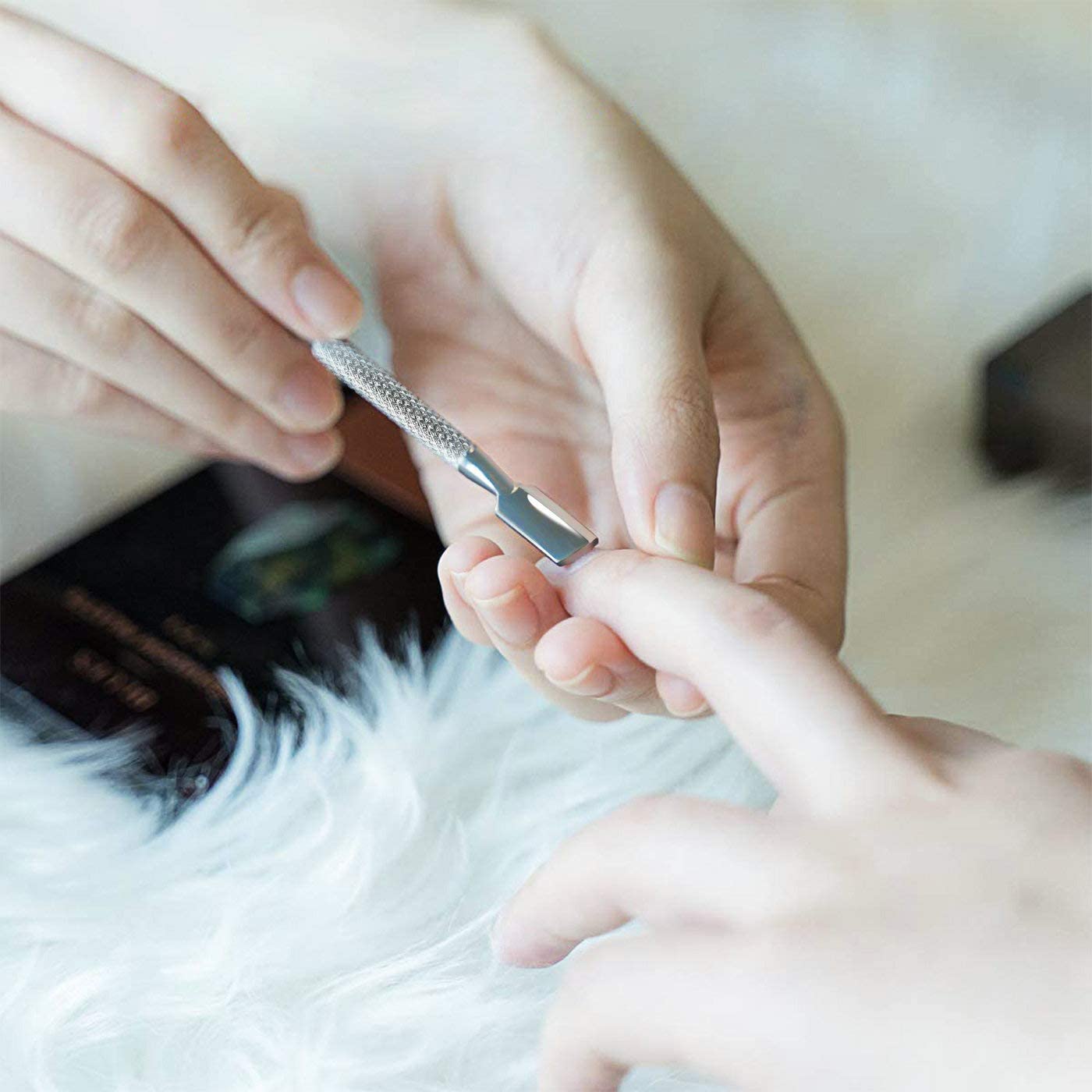 Dual Head Cuticle Pusher UV Nail Gel Polish Soak Off Remover Tool Nail Art Cuticle Trimmer